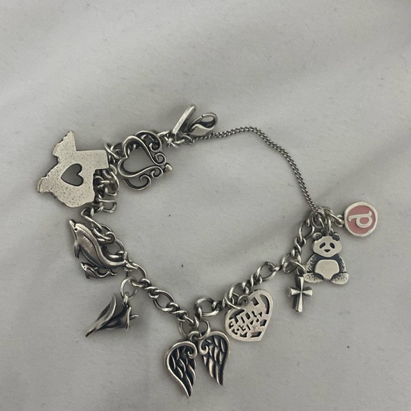 Jewelry - james avery bracelet